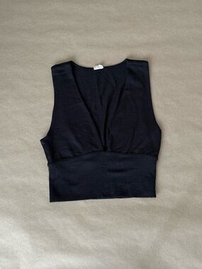 Wilfred Black Deep V Waistband Sleeveless Tank